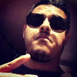 Meet your Posher, Manuel